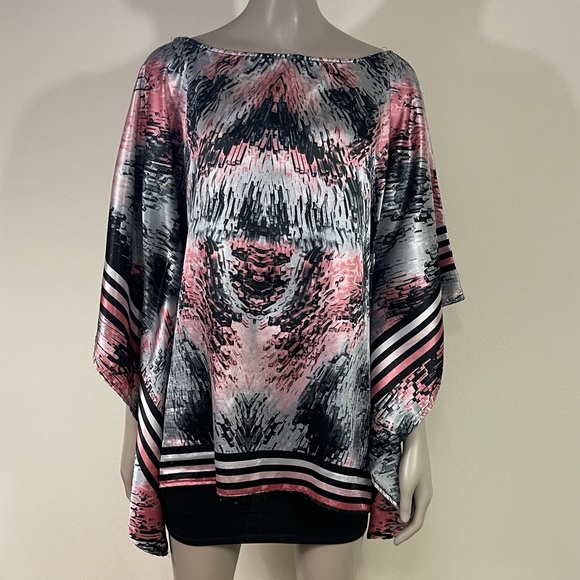 Y2K Silky Abstract Poncho - Picture 3 of 12